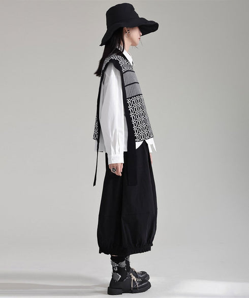 Geometric Jacquard Knit Vest